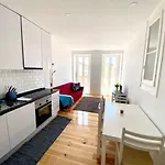 20-2 Castle View With French Terrace *