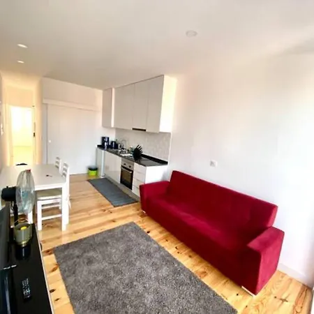 20-2 Castle View With French Terrace Apartmán