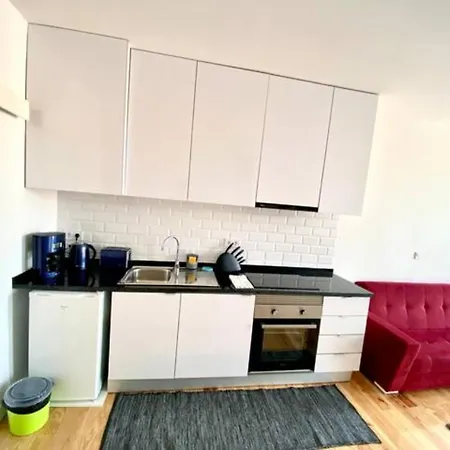 Apartment 20-2 Castle View With French Terrace *